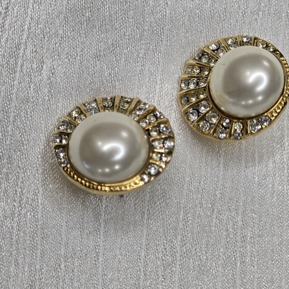 Elegant Gold and Silver Pearl Earrings